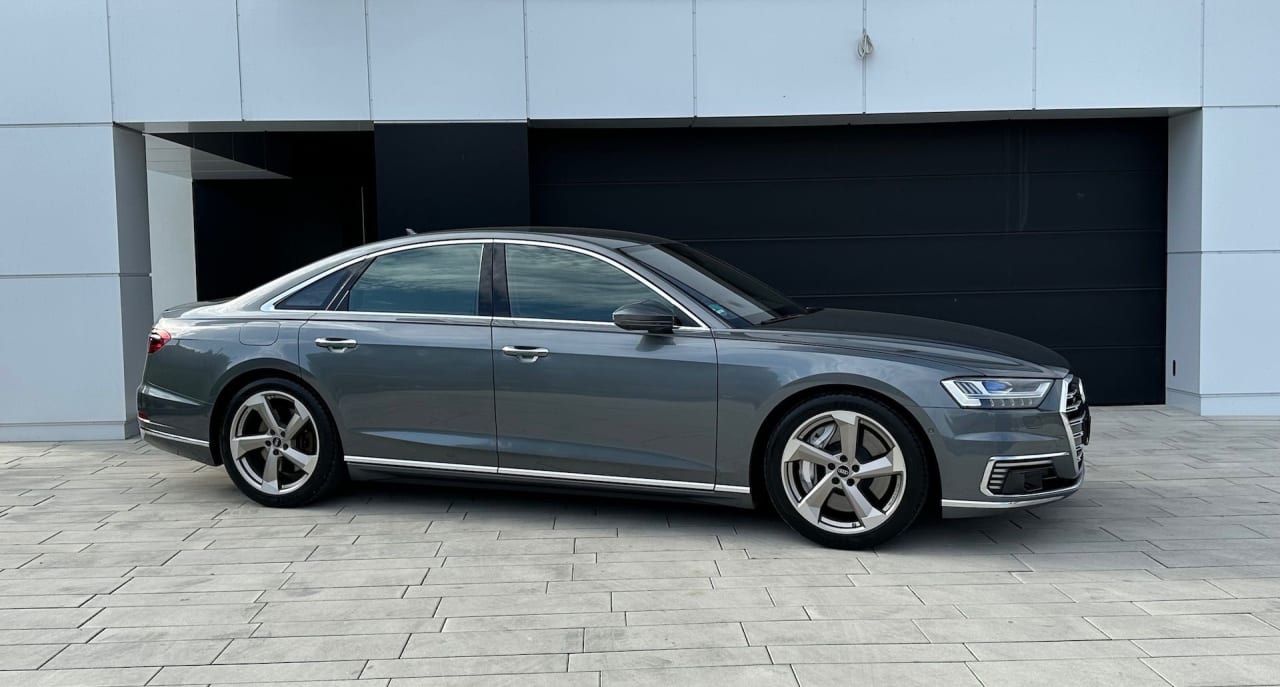 Zdjęcie oferty Audi A8 nr. 34