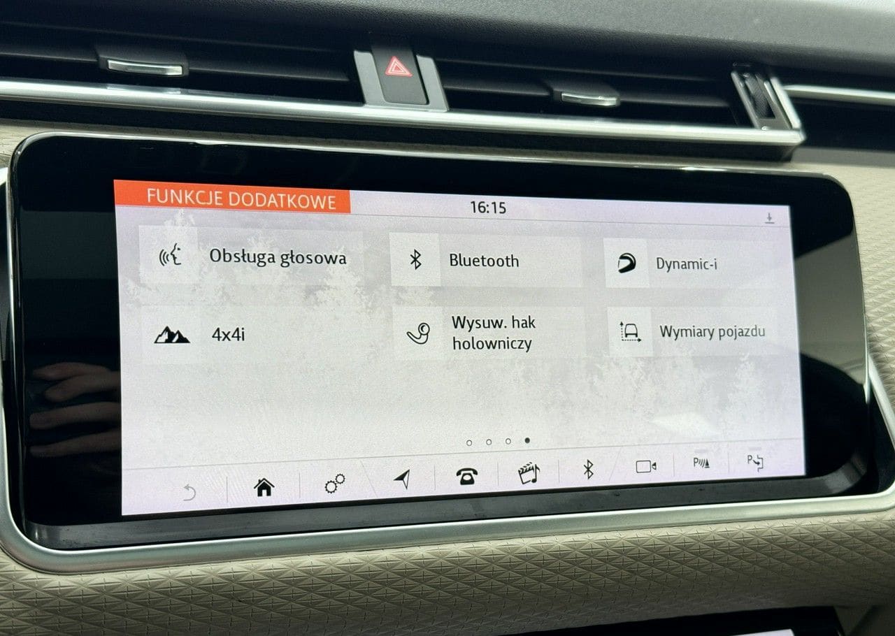 Zdjęcie oferty Land Rover Range Rover Velar nr. 36