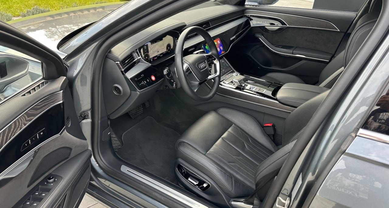 Zdjęcie oferty Audi A8 nr. 8