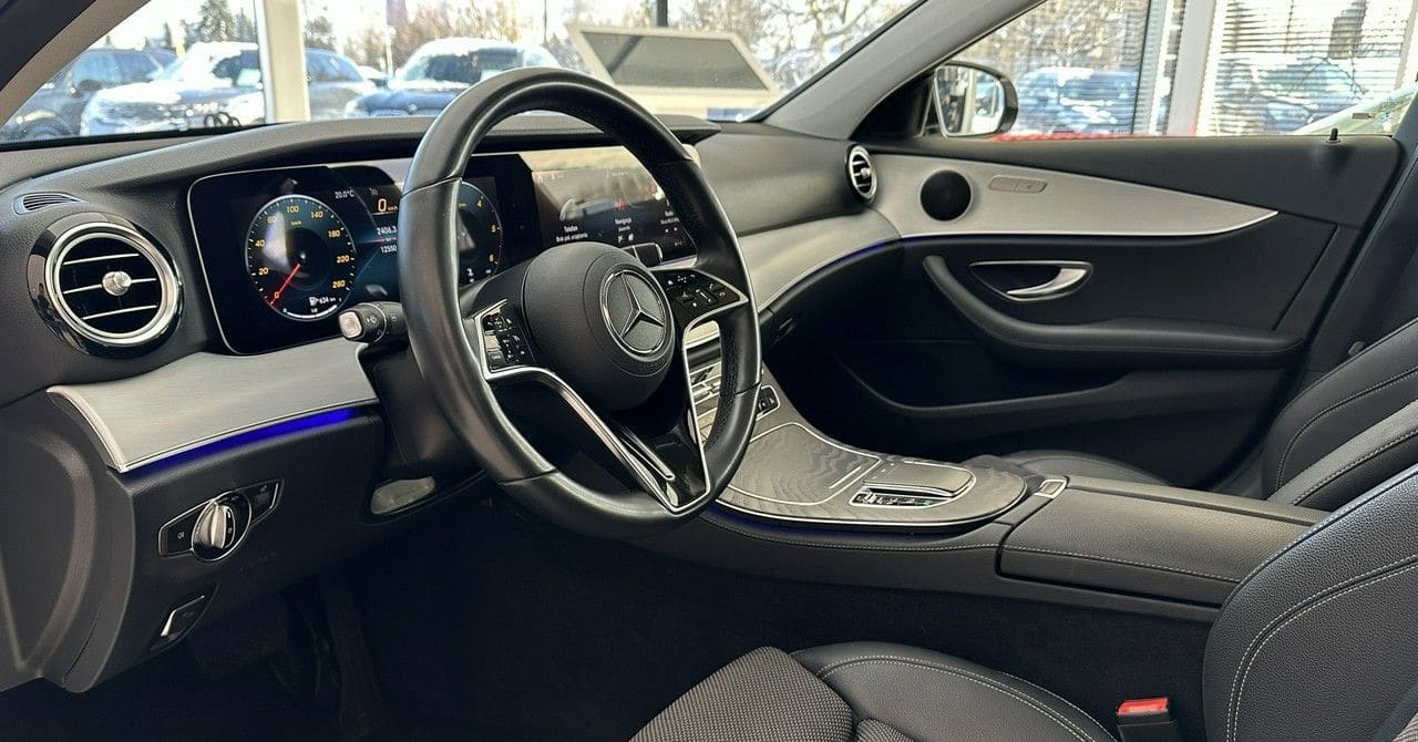 Zdjęcie oferty Mercedes-Benz Klasa E nr. 8