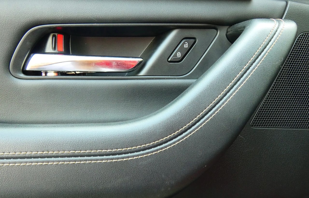 Zdjęcie oferty Mazda CX-60 nr. 16