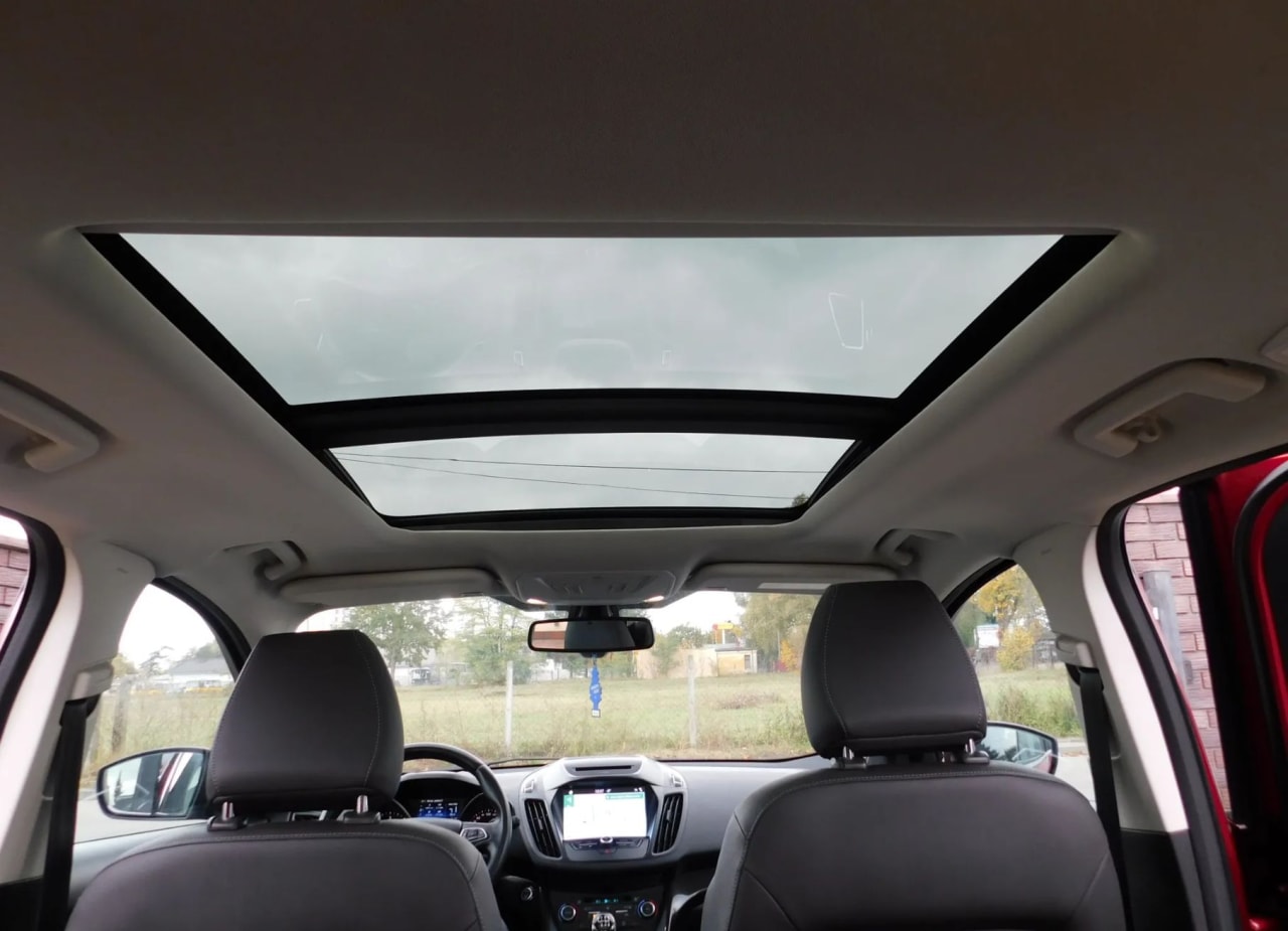Zdjęcie oferty Ford Kuga nr. 22