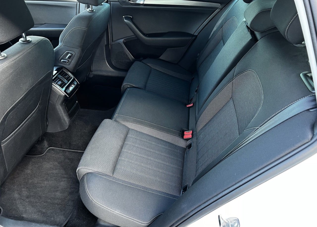 Zdjęcie oferty Skoda Superb nr. 14