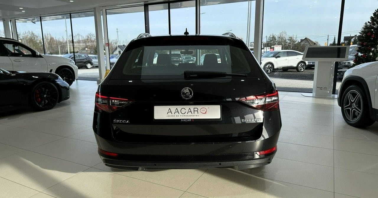 Zdjęcie oferty Skoda Superb nr. 4
