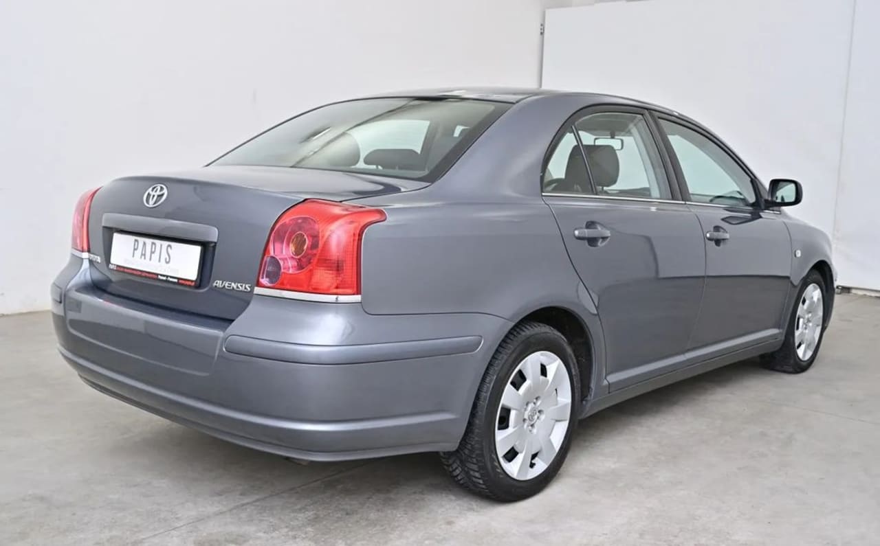 Zdjęcie oferty Toyota Avensis nr. 2