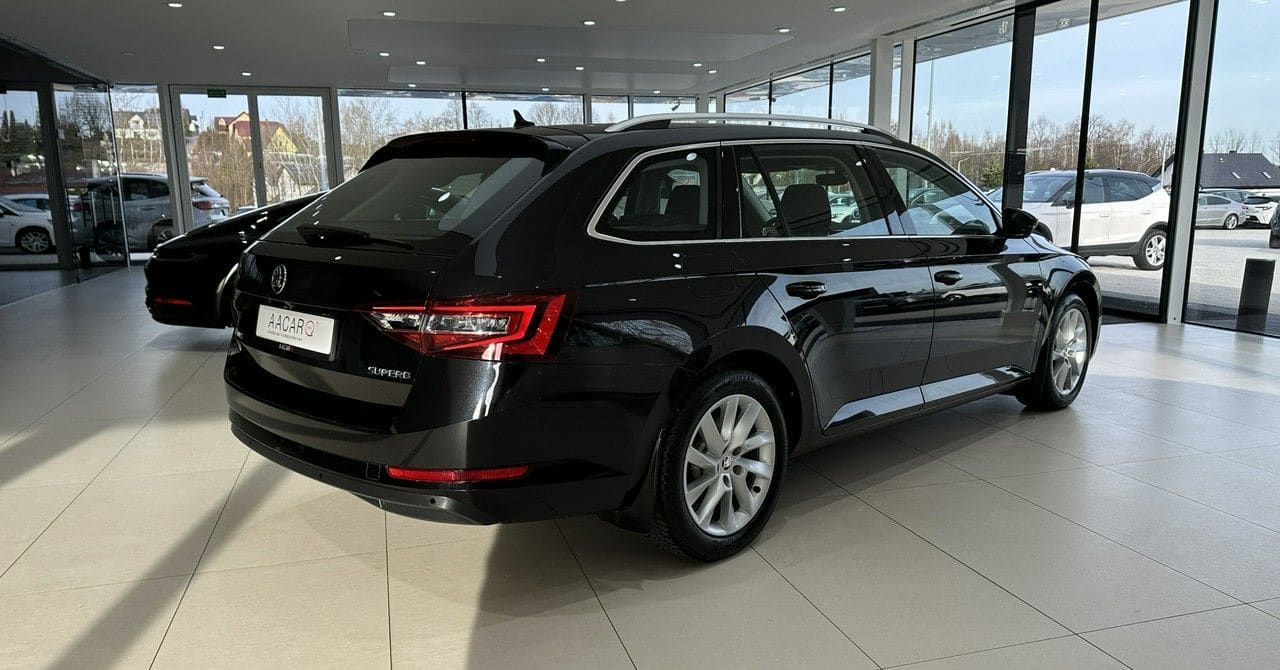 Zdjęcie oferty Skoda Superb nr. 5