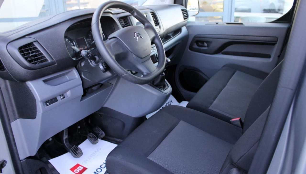 Zdjęcie oferty Citroen Jumpy Combi nr. 11