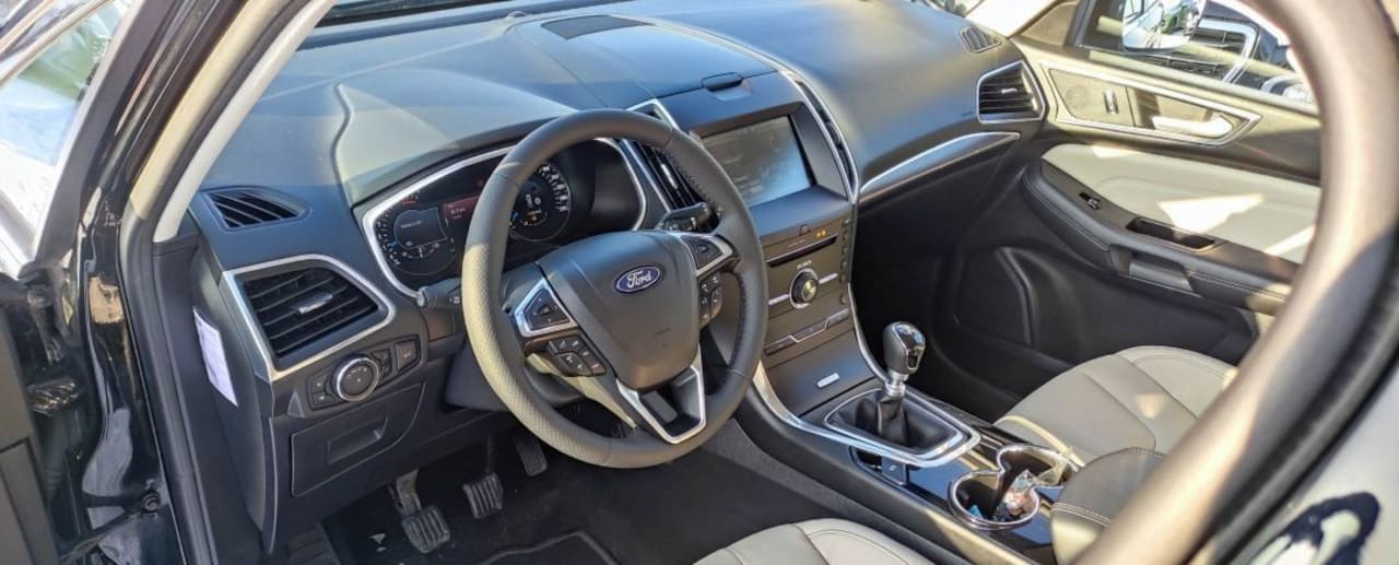 Zdjęcie oferty Ford S-Max nr. 29