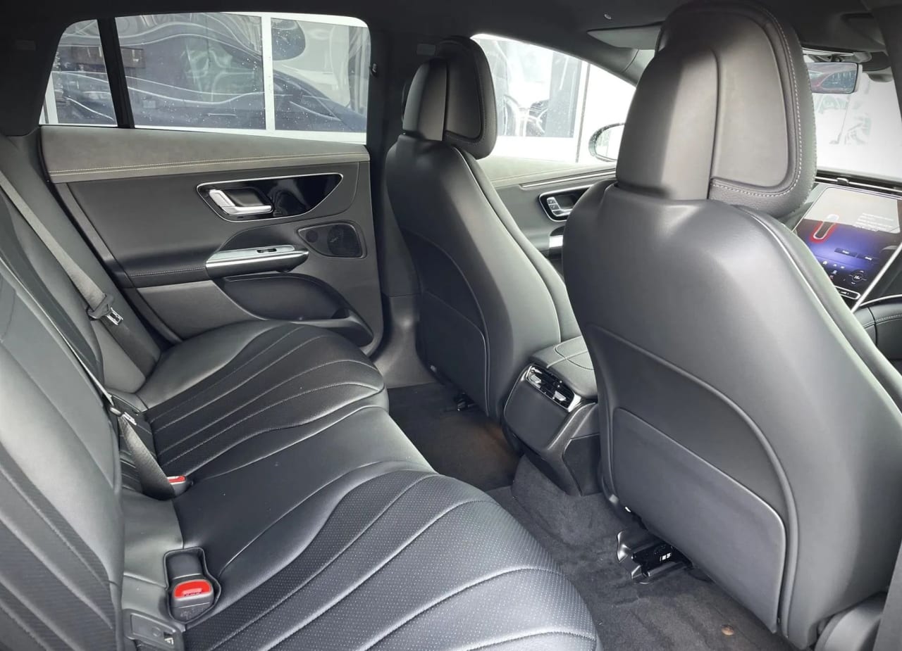 Zdjęcie oferty Mercedes-Benz EQE nr. 14