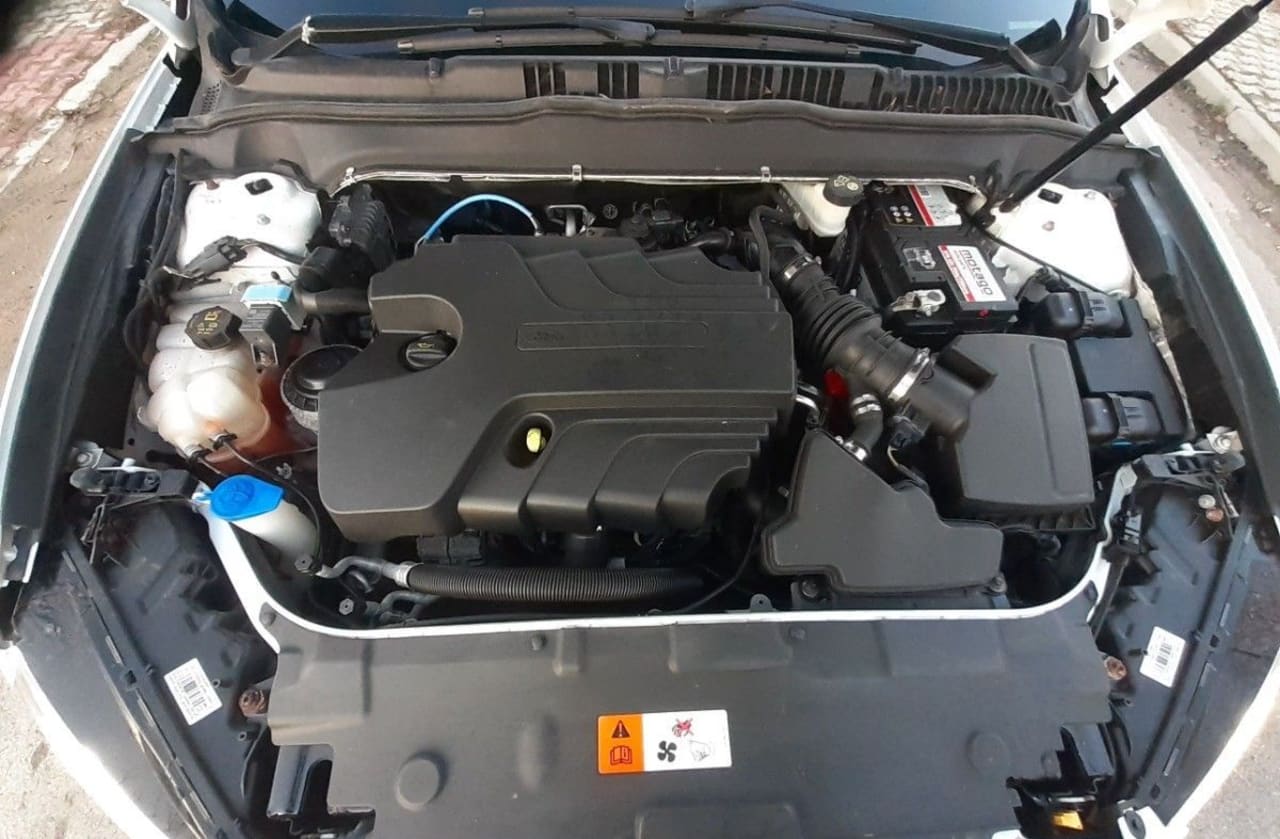 Zdjęcie oferty Ford Mondeo nr. 37