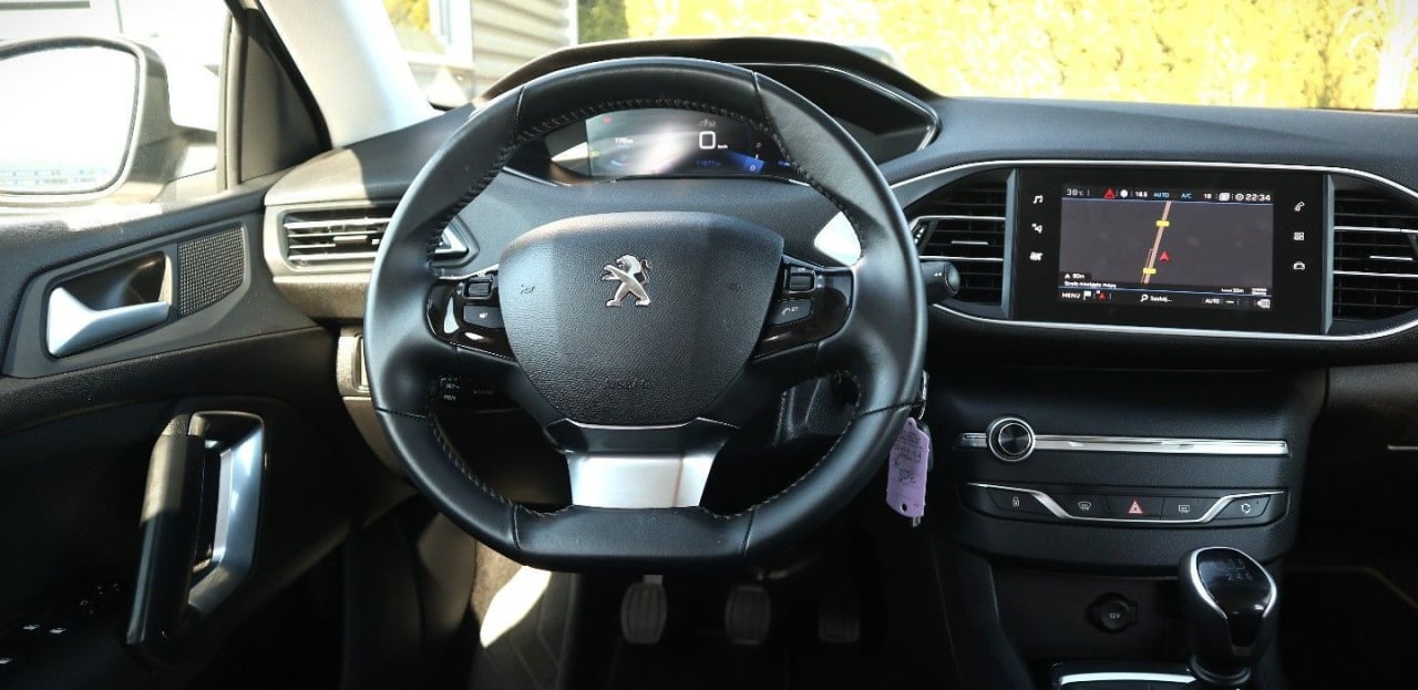 Zdjęcie oferty Peugeot 308 nr. 12