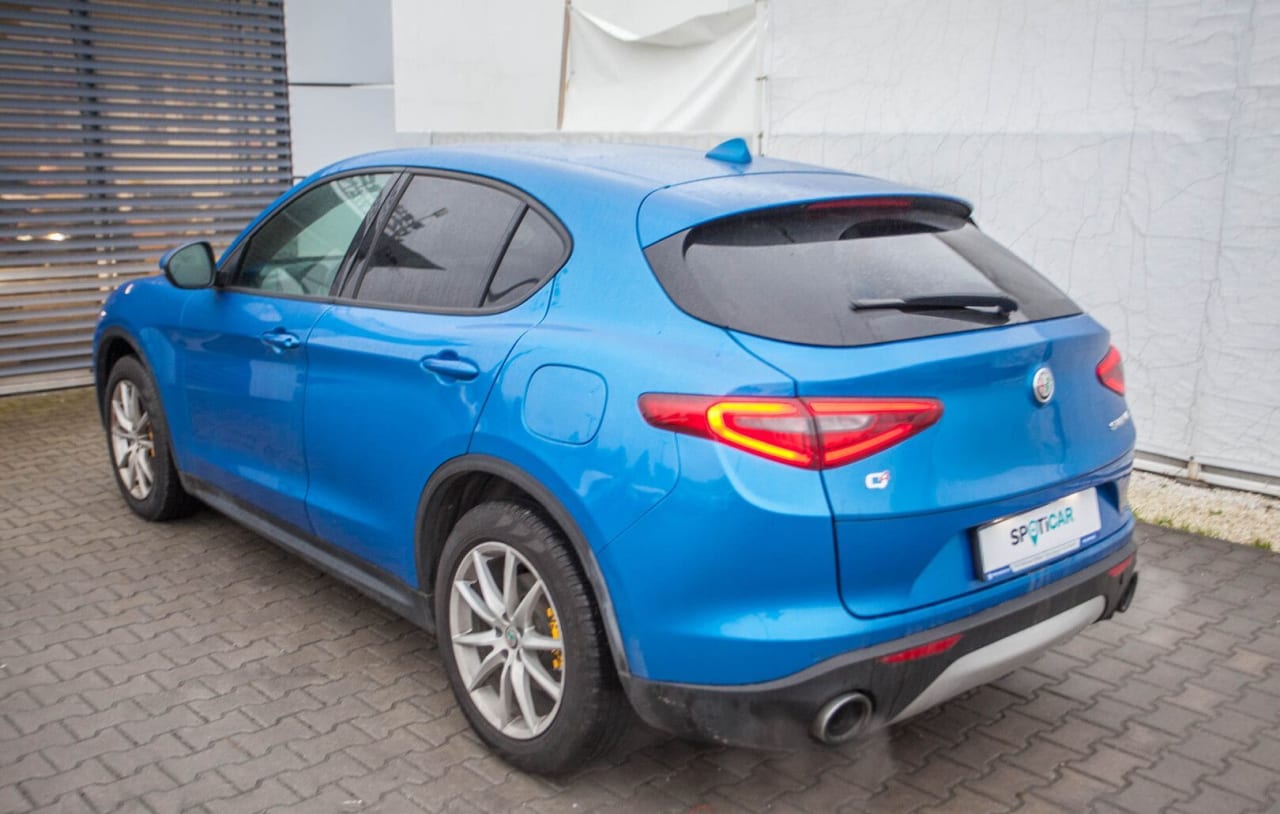 Zdjęcie oferty Alfa romeo Stelvio nr. 10