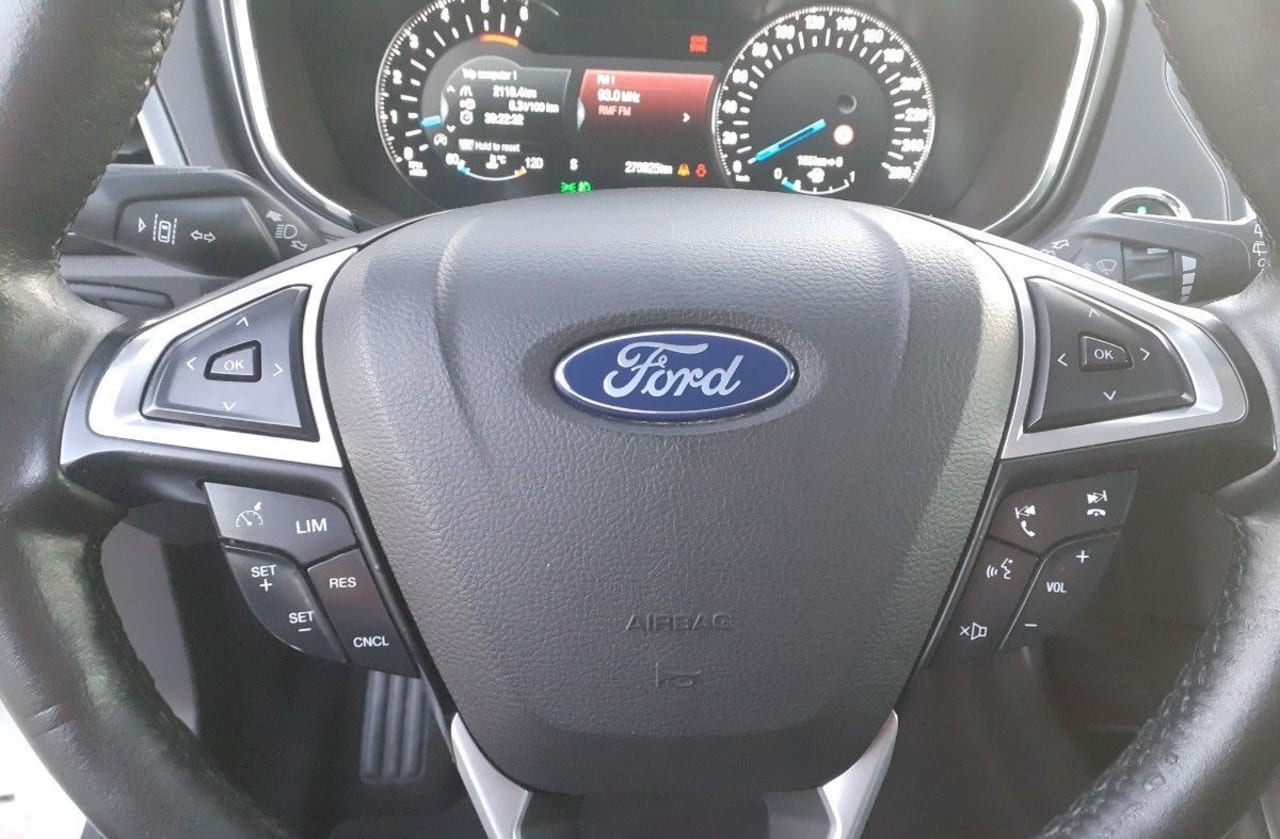 Zdjęcie oferty Ford Mondeo nr. 29