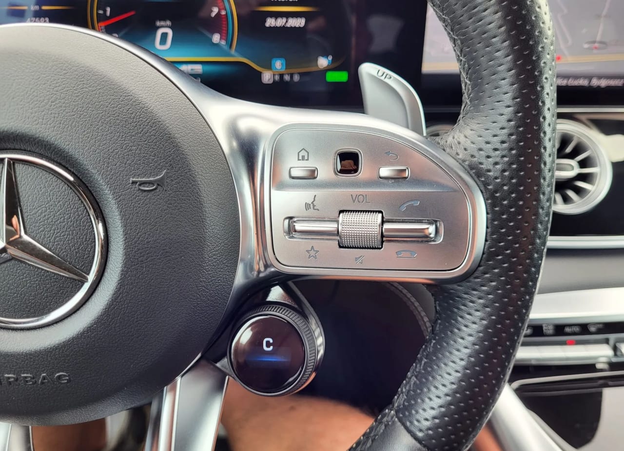 Zdjęcie oferty Mercedes-Benz AMG GT nr. 18