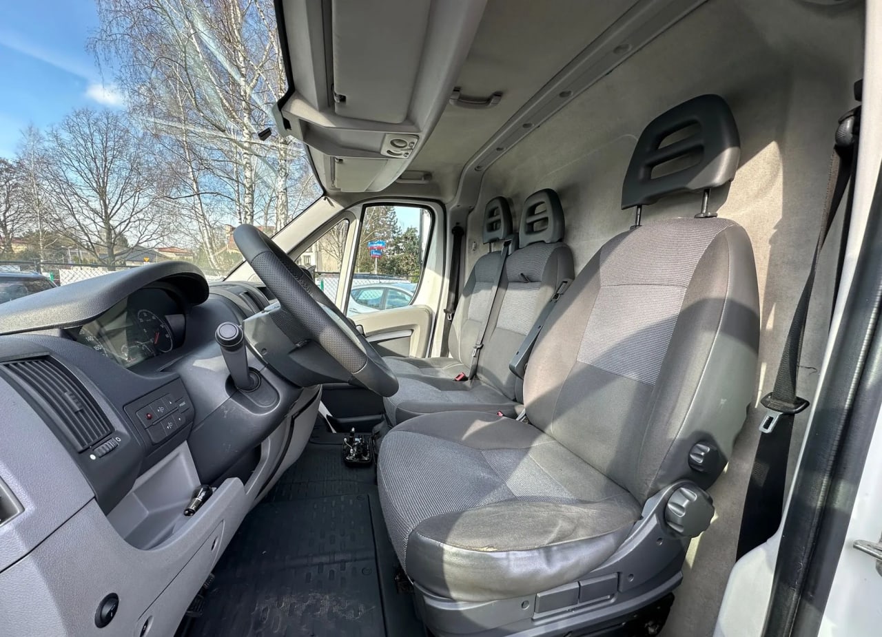 Zdjęcie oferty Peugeot BOXER nr. 12