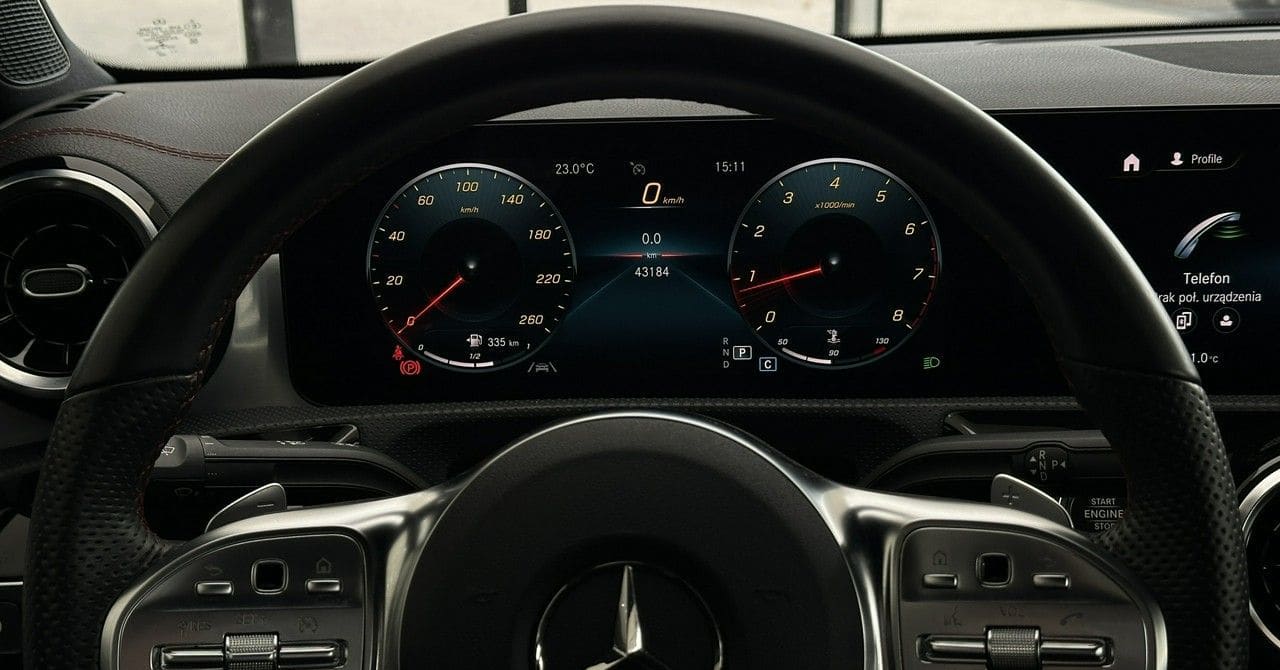Zdjęcie oferty Mercedes-Benz CLA nr. 16