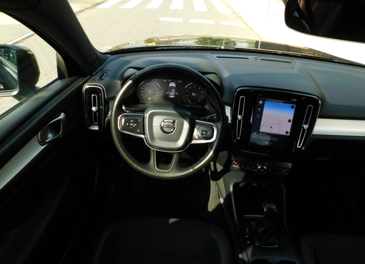 Zdjęcie oferty Volvo XC 40 nr. 8