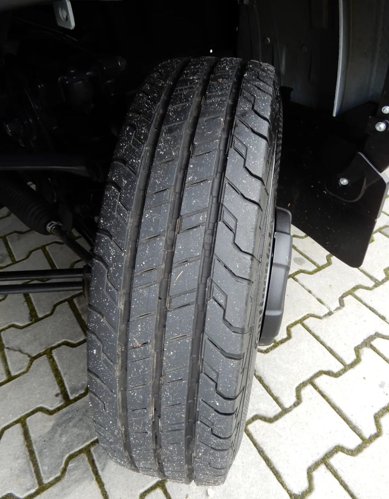 Zdjęcie oferty Iveco DAILY 50C16 HAKOWIEC Udźwig 5000 Kg Długość Zabudowy 3300 MM DMC 3500 Kg Wzmacniany Stan Fabrycznie NOWY nr. 11