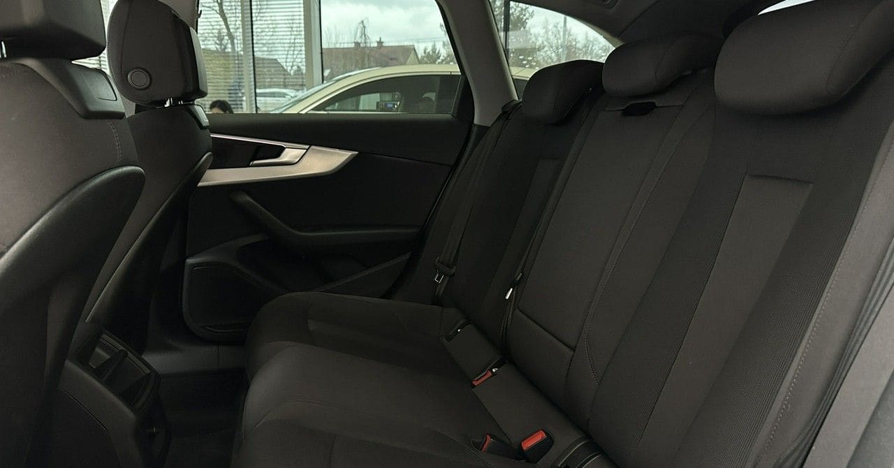 Zdjęcie oferty Audi A4 nr. 13
