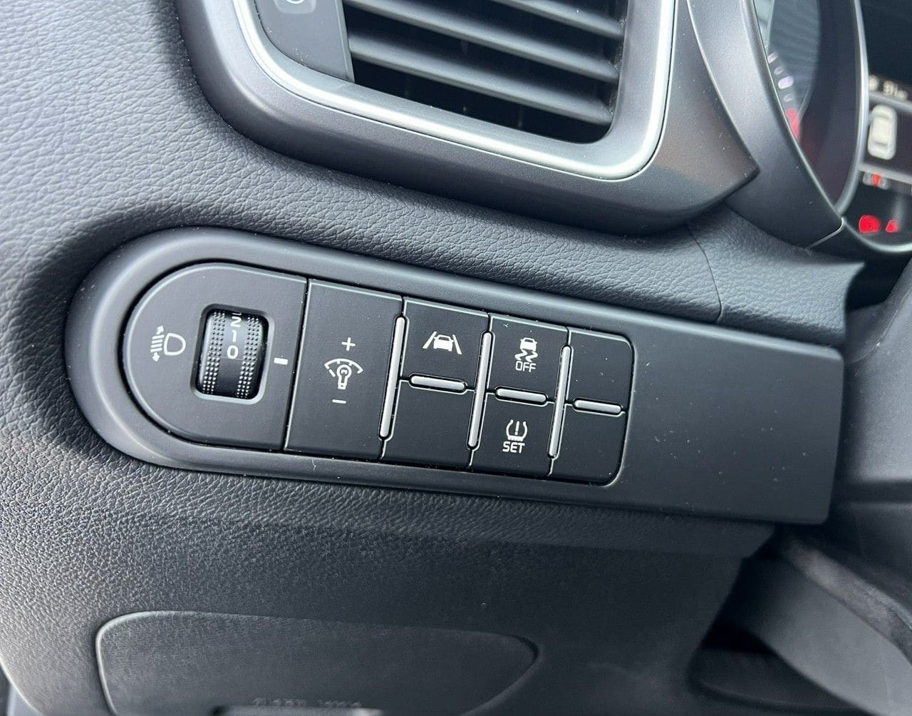 Zdjęcie oferty Kia Ceed nr. 30