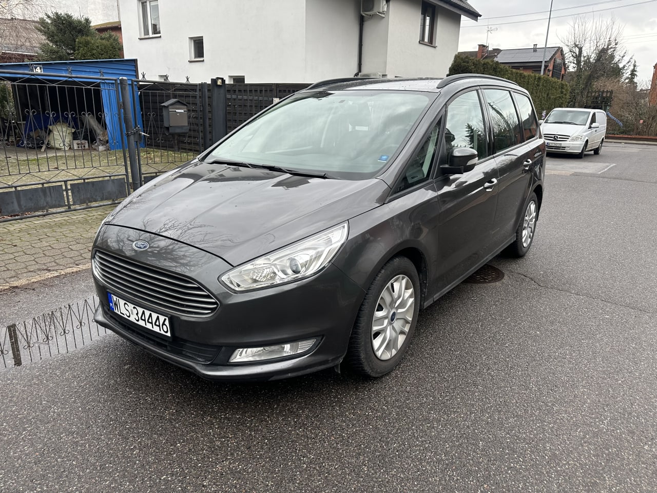 Zdjęcie oferty Ford Galaxy nr. 3