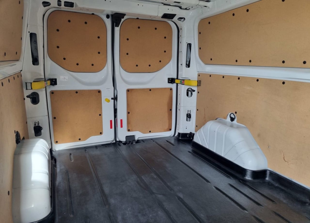 Zdjęcie oferty Ford Transit Custom Long *60900zł NETTO* 2,0TdCi/170KM nr. 13