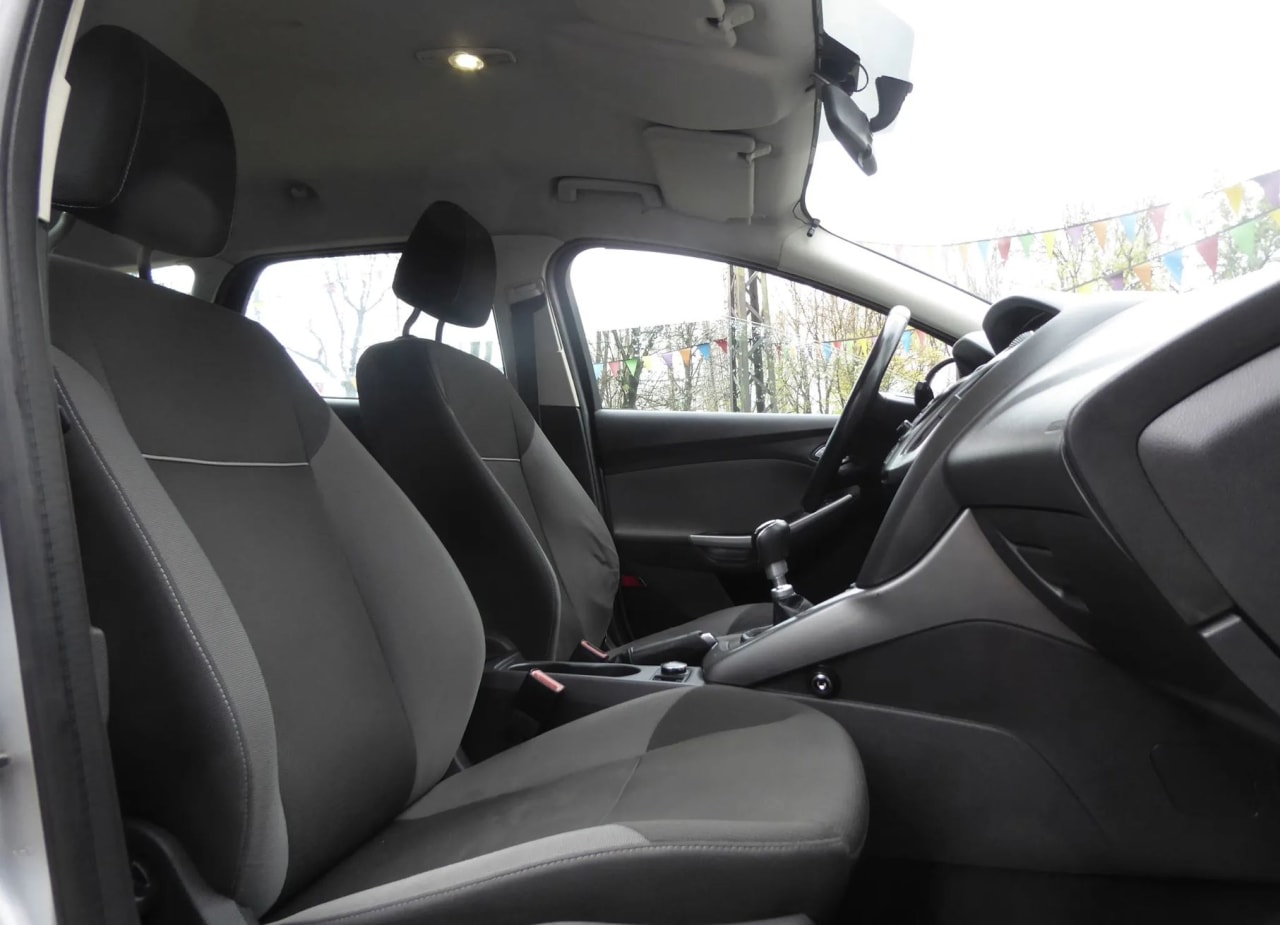 Zdjęcie oferty Ford Focus nr. 10