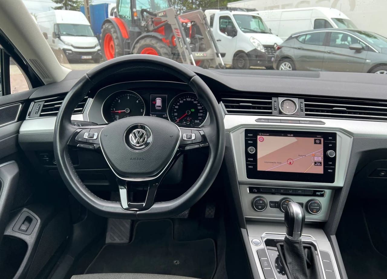 Zdjęcie oferty Volkswagen Passat nr. 26