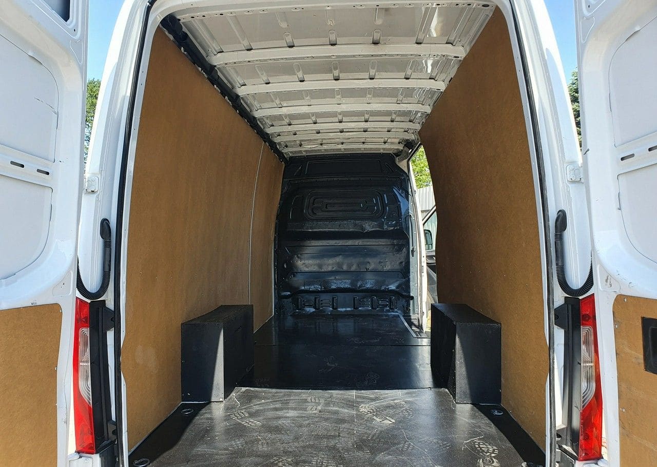 Zdjęcie oferty Mercedes-Benz Sprinter nr. 31
