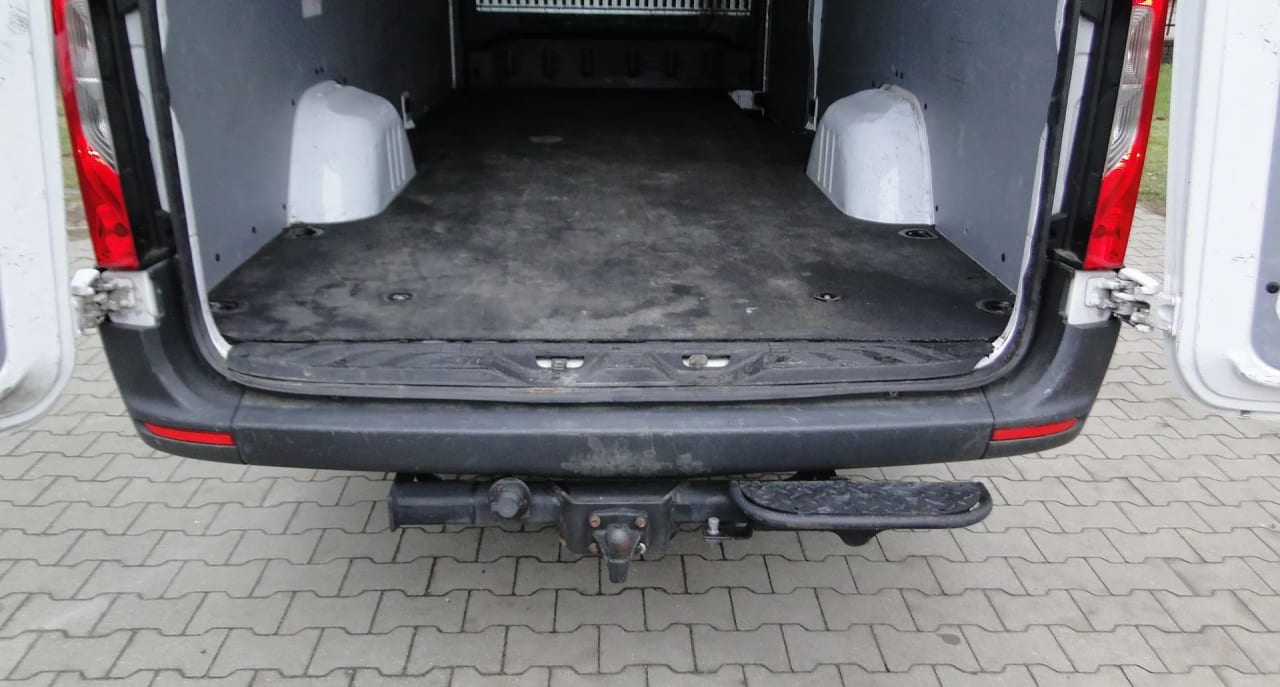 Zdjęcie oferty Mercedes-Benz Sprinter nr. 10