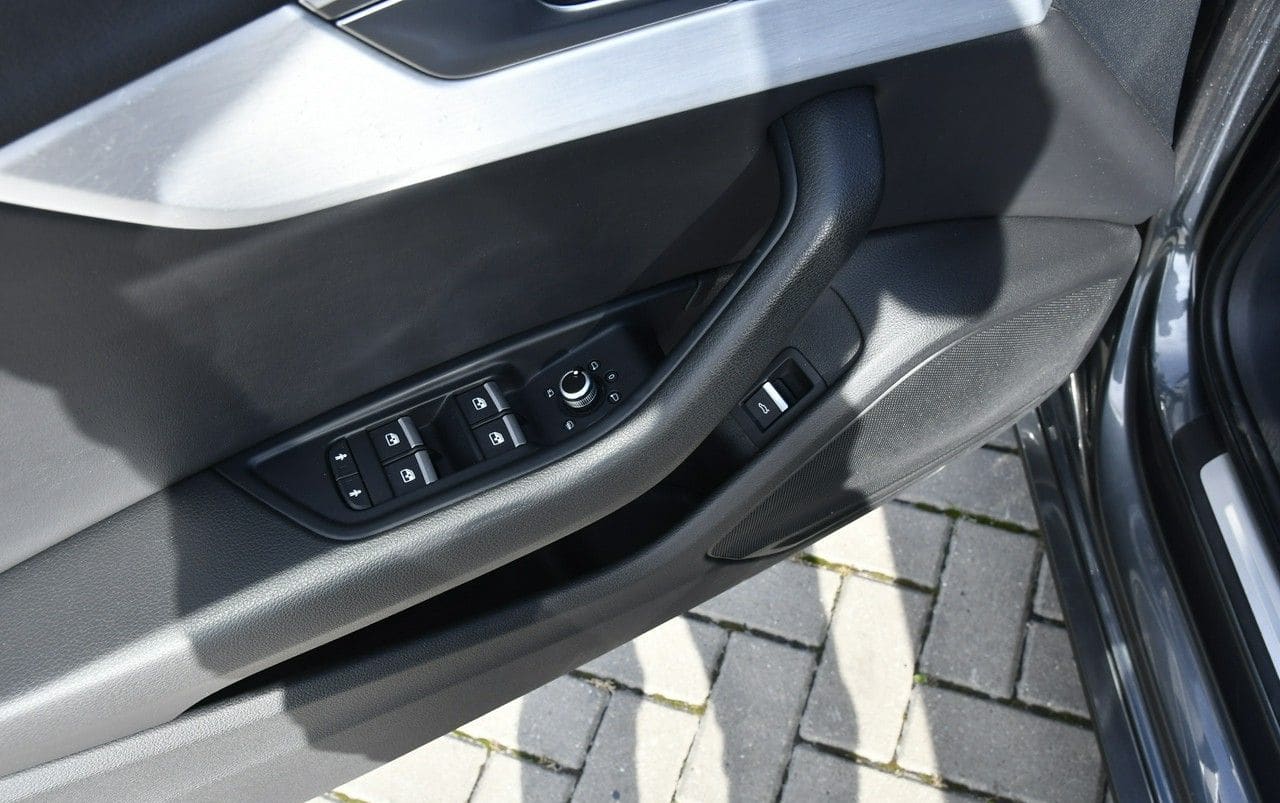 Zdjęcie oferty Audi A4 nr. 13