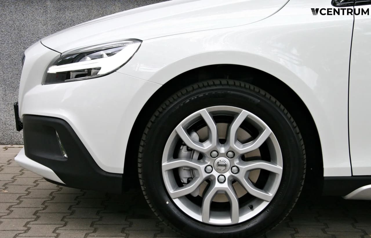 Zdjęcie oferty Volvo V40 nr. 14