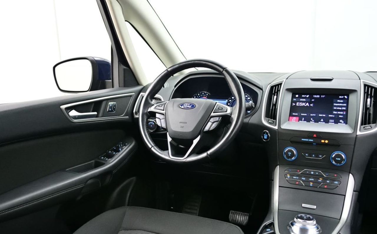 Zdjęcie oferty Ford Galaxy nr. 15