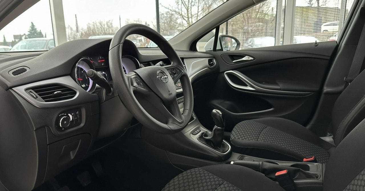 Zdjęcie oferty Opel Astra nr. 8