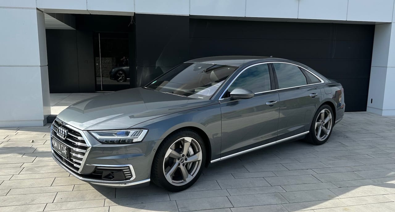 Zdjęcie oferty Audi A8 nr. 30