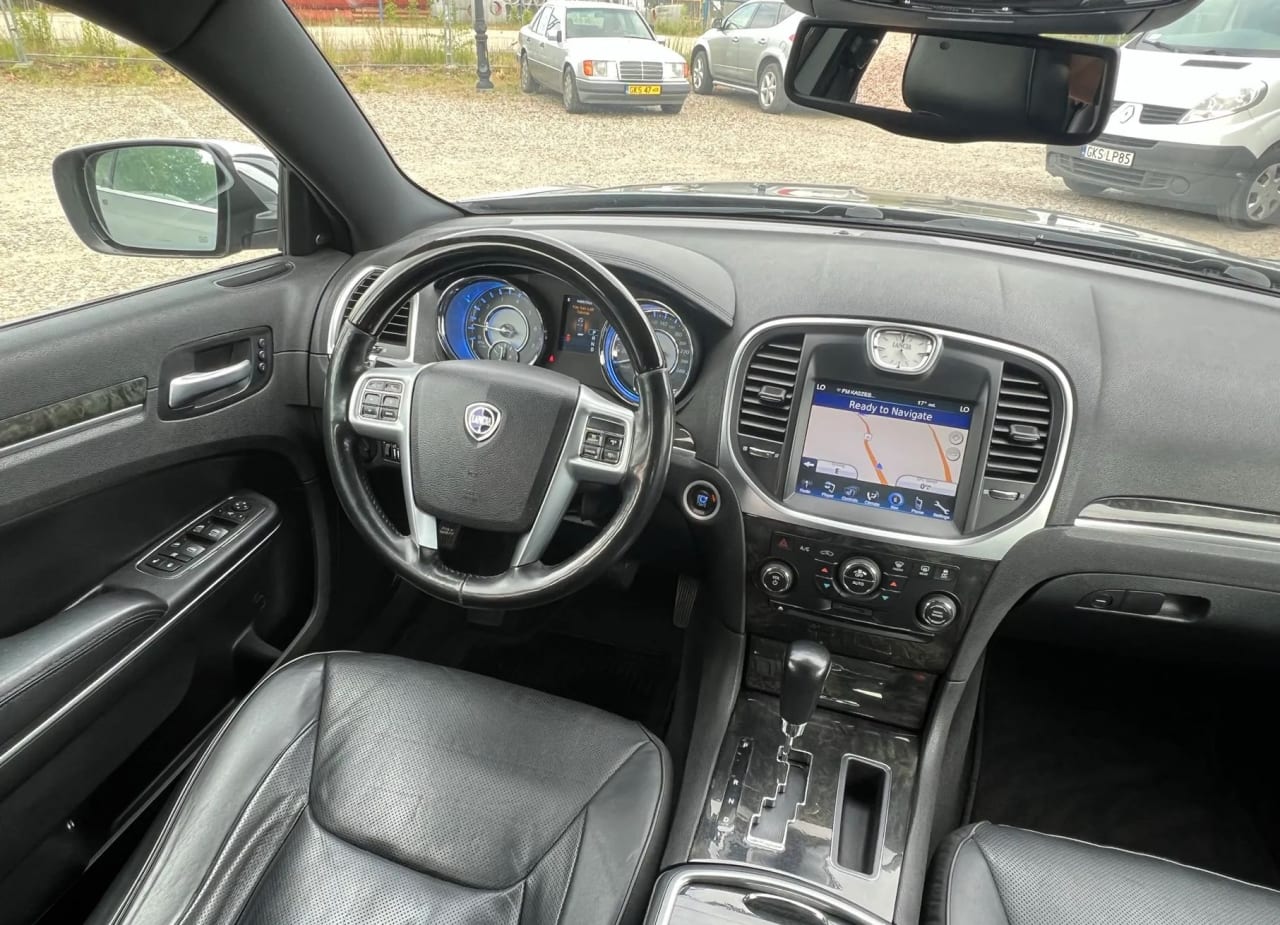 Zdjęcie oferty Lancia Thema nr. 19
