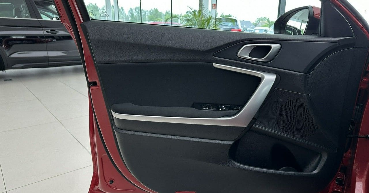 Zdjęcie oferty Kia Ceed nr. 13