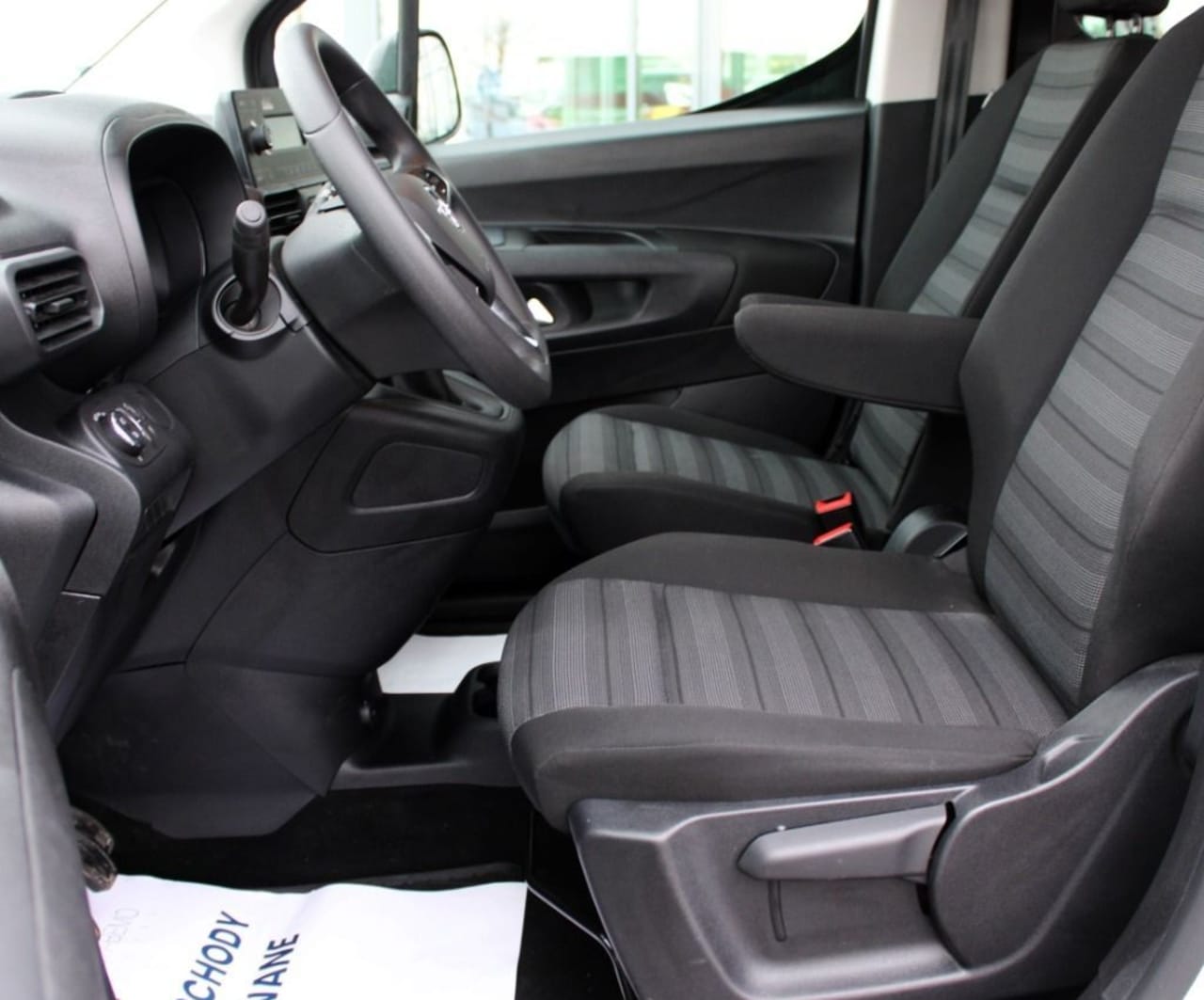 Zdjęcie oferty Opel Combo nr. 12
