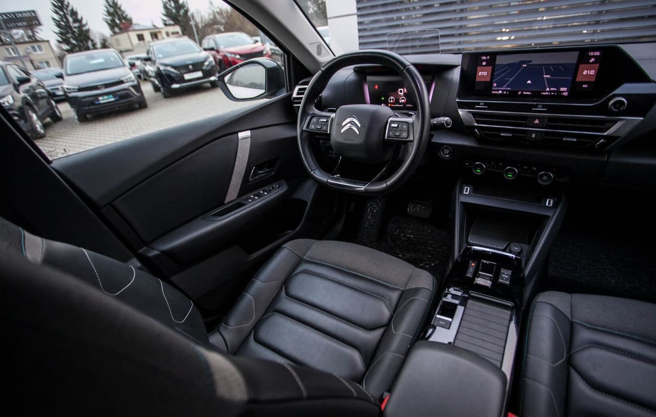 Zdjęcie oferty Citroen C4 nr. 26
