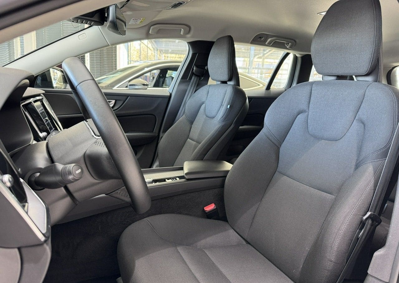 Zdjęcie oferty Volvo V60 nr. 12