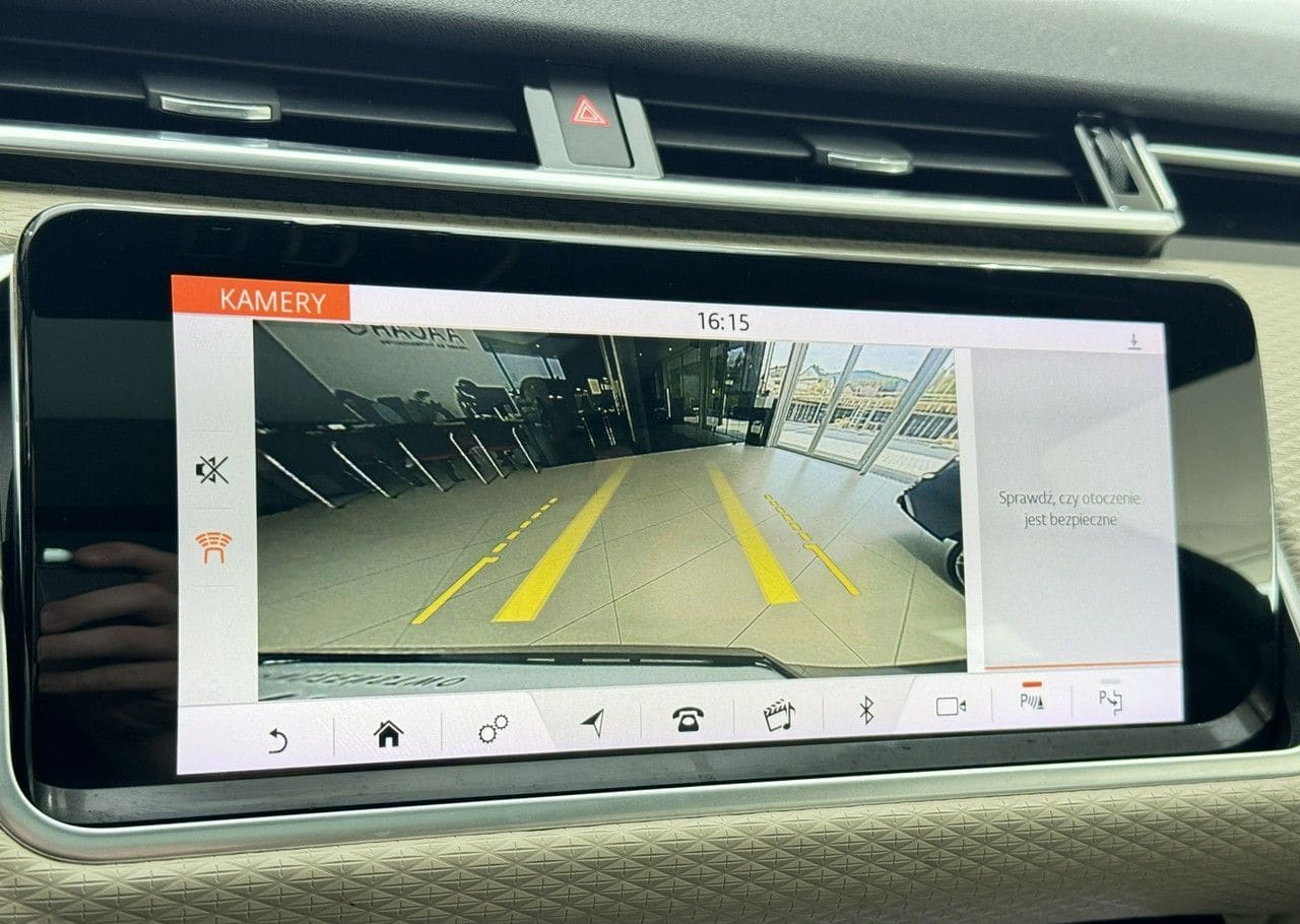 Zdjęcie oferty Land Rover Range Rover Velar nr. 38