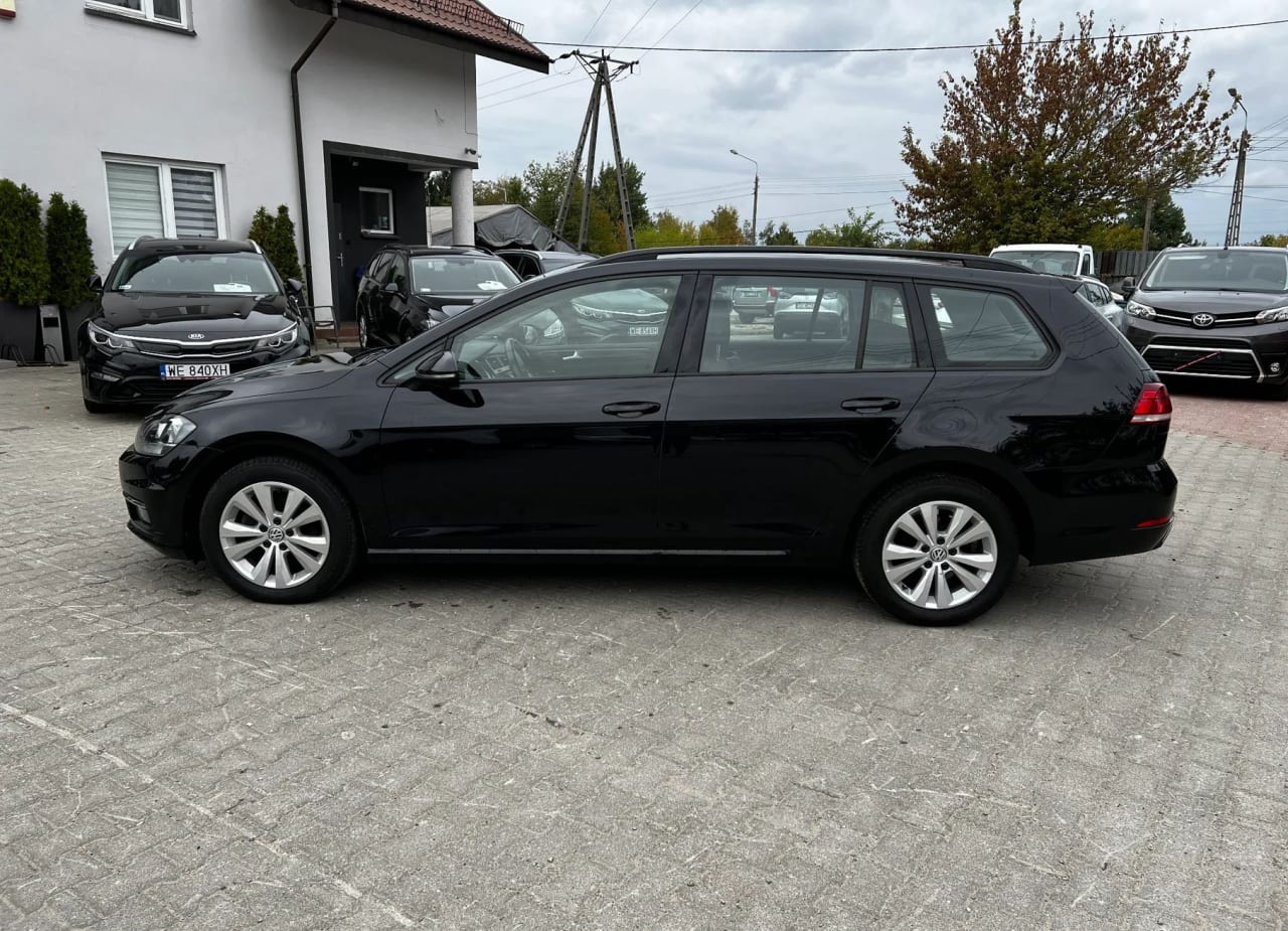 Zdjęcie oferty Volkswagen Golf nr. 8