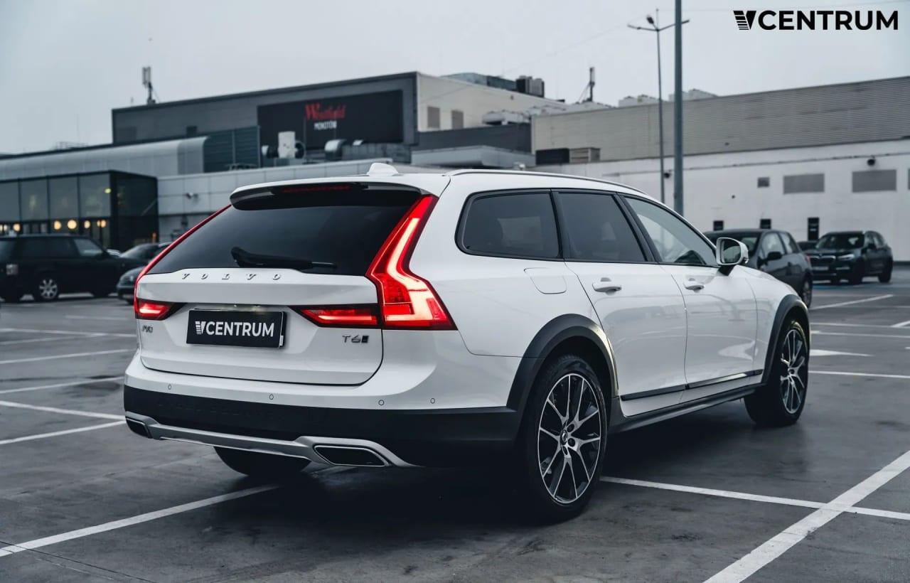 Zdjęcie oferty Volvo V90 Cross Country nr. 6