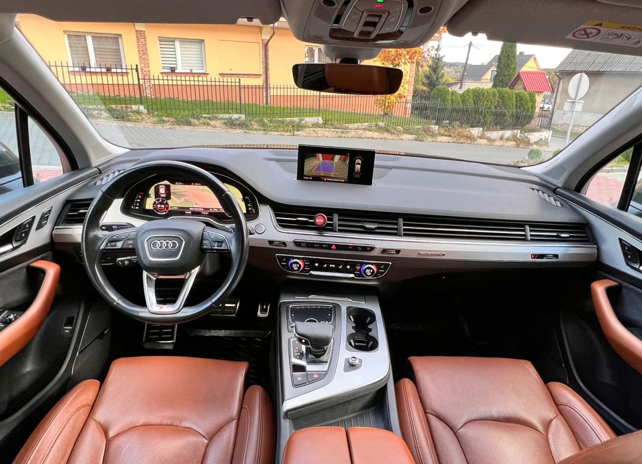 Zdjęcie oferty Audi Q7 nr. 24