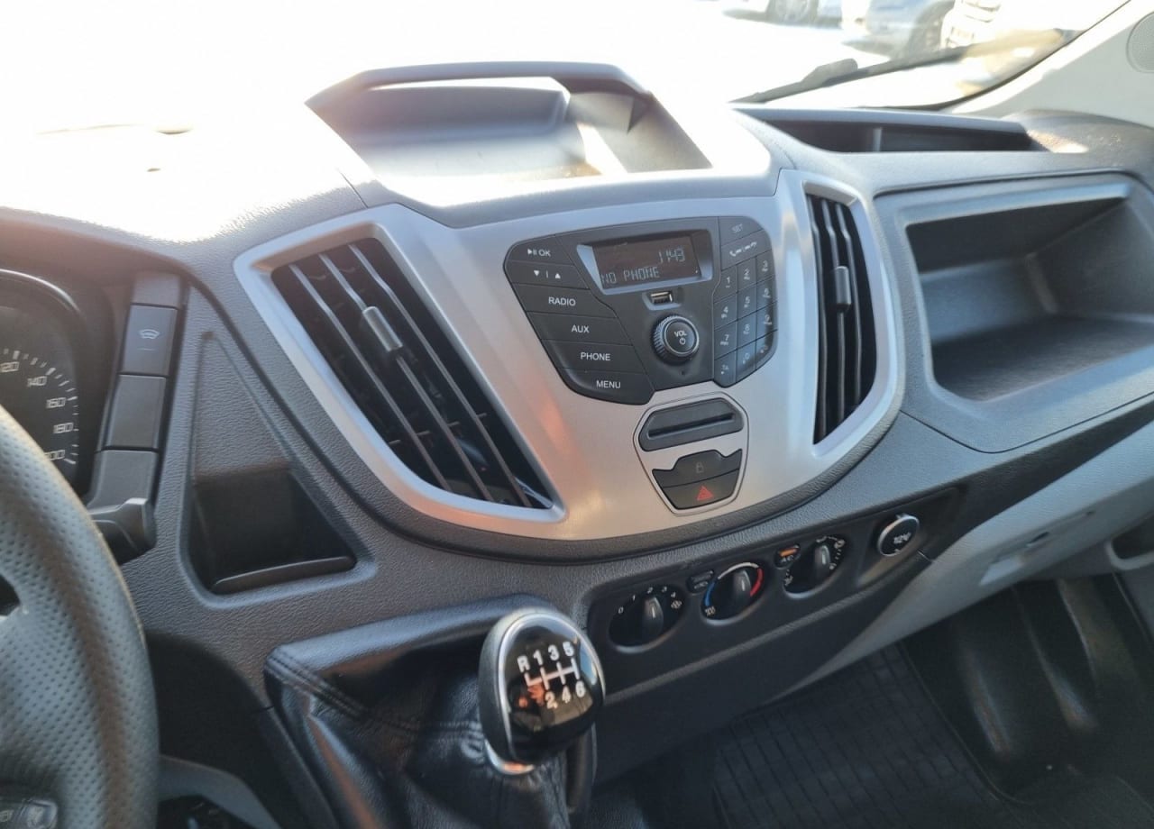 Zdjęcie oferty Ford Transit L3H2 *79999zł NETTO* Brygadówka 6 osób 2,0TdCi/131KM nr. 23