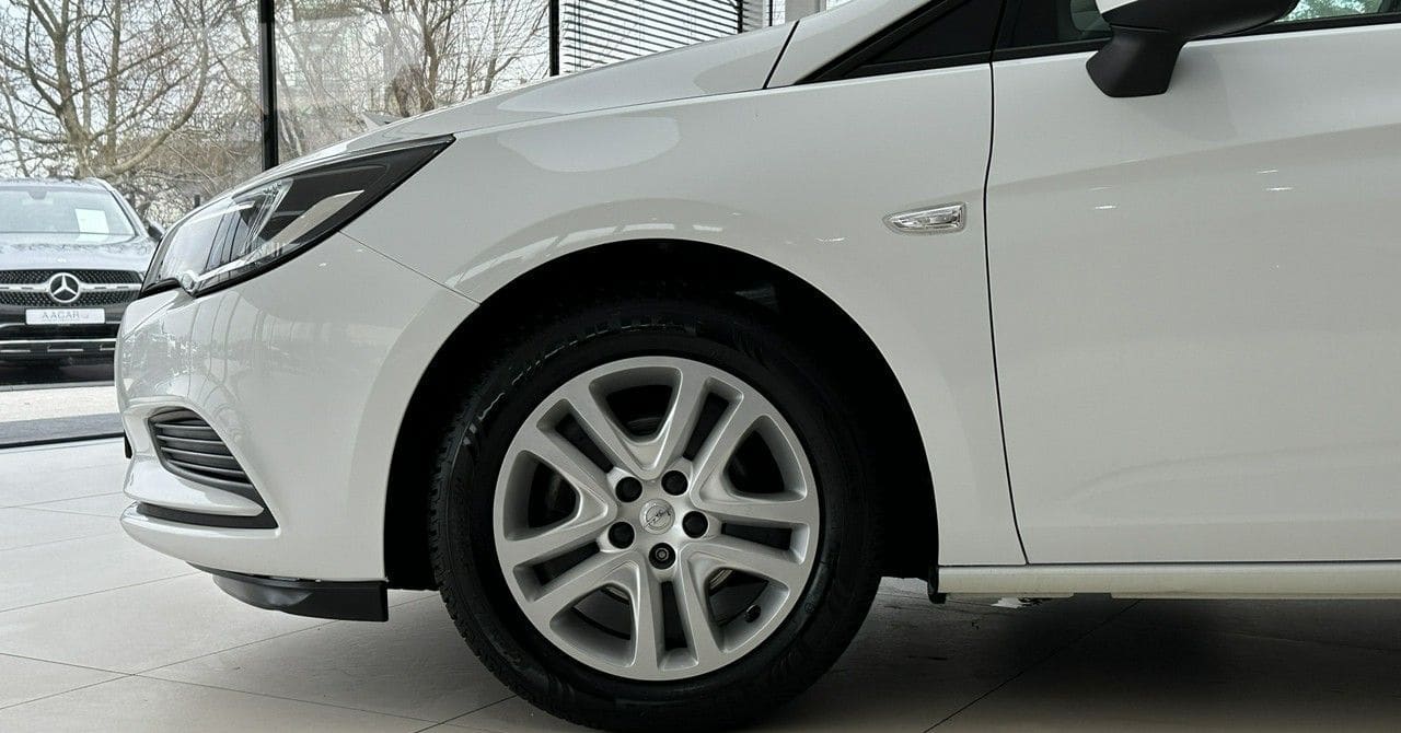Zdjęcie oferty Opel Astra nr. 18