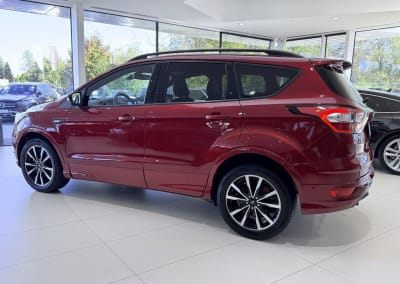 Zdjęcia oferty Ford Kuga nr. 3