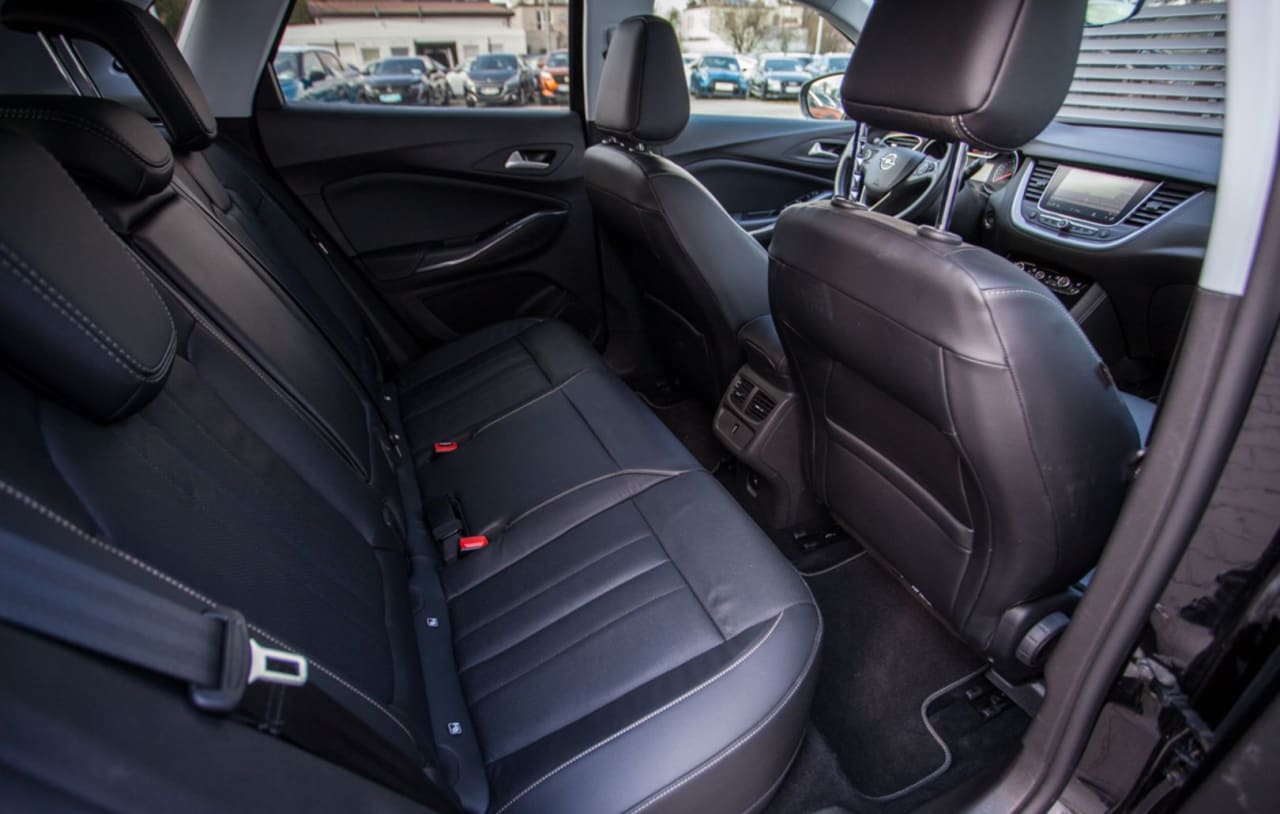 Zdjęcie oferty Opel Grandland X nr. 23