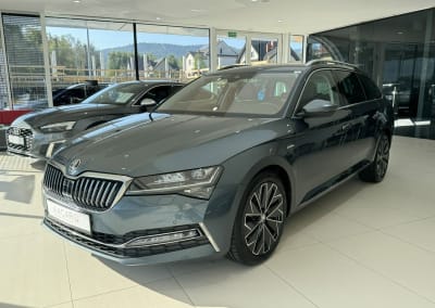 Zdjęcia oferty Skoda Superb nr. 2