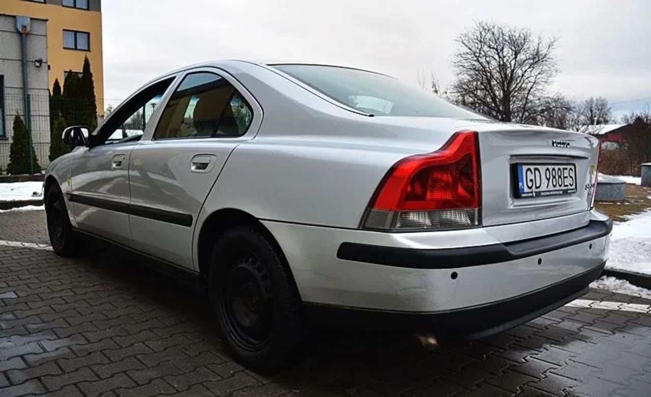 Zdjęcie oferty Volvo S60 nr. 4